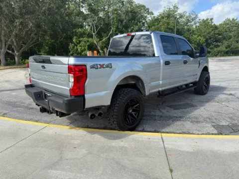 More photos of 2022 Ford F350 Super Duty Crew Cab XL Pickup 4D 6 3/4 ft at Winter Park Auto Exchange, FL