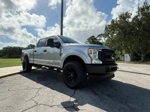 Another view of 2022 Ford F350 Super Duty Crew Cab XL Pickup 4D 6 3/4 ft for sale in Orlando, FL at Winter Park Auto Exchange
