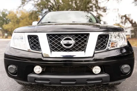 Photos of 2018 Nissan Frontier Crew Cab SV Pickup 4D 5 ft for sale in Orlando, FL at Winter Park Auto Exchange