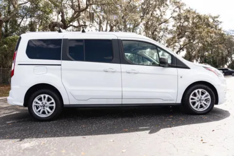 Another view of 2019 Ford Transit Connect Passenger XLT Van 4D for sale in Orlando, FL at Winter Park Auto Exchange