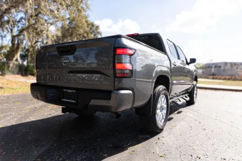 Another view of 2022 Nissan Frontier Crew Cab SV Pickup 4D 5 ft for sale in Orlando, FL at Winter Park Auto Exchange