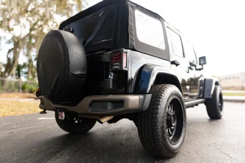 More photos of 2017 Jeep Wrangler Unlimited 75th Anniversary Edition Sport Utility 4D at Winter Park Auto Exchange, FL