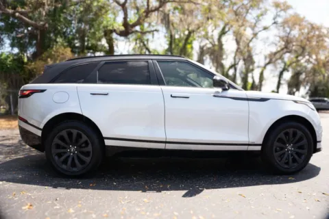 More photos of 2018 Land Rover Range Rover Velar R-Dynamic SE Sport Utility 4D at Winter Park Auto Exchange, FL