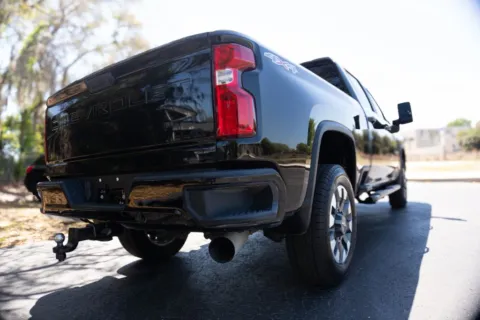More photos of 2021 Chevrolet Silverado 2500 HD Crew Cab Custom Pickup 4D 6 1/2 ft at Winter Park Auto Exchange, FL