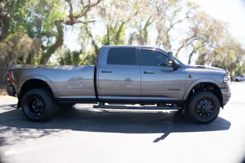 More photos of 2020 Ram 3500 Crew Cab Laramie Pickup 4D 8 ft at Winter Park Auto Exchange, FL