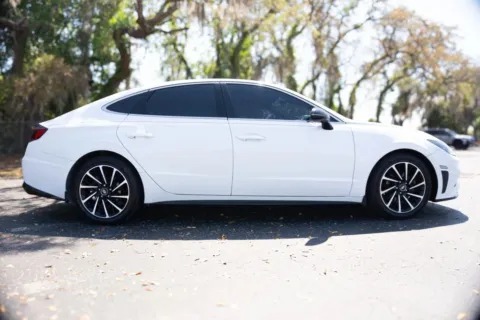 More photos of 2020 Hyundai Sonata SEL Plus Sedan 4D at Winter Park Auto Exchange, FL
