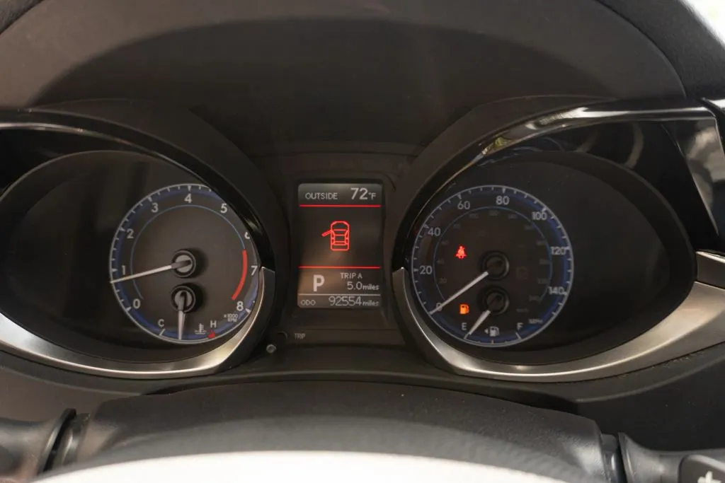 2015 Toyota Corolla S Plus - Photo 10