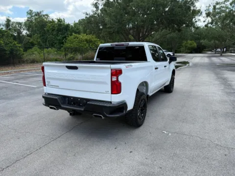 More photos of 2020 Chevrolet Silverado 1500 Crew Cab LT Trail Boss Pickup 4D 5 3/4 ft at Winter Park Auto Exchange, FL