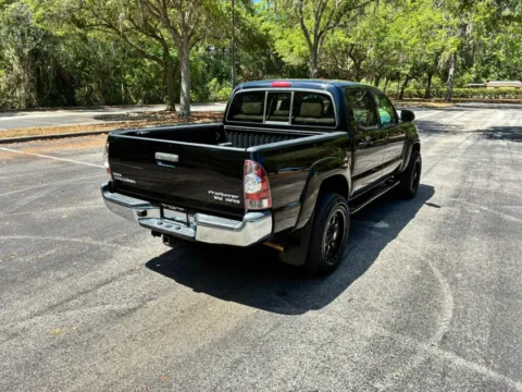 More photos of 2013 Toyota Tacoma Double Cab PreRunner Pickup 4D 5 ft at Winter Park Auto Exchange, FL