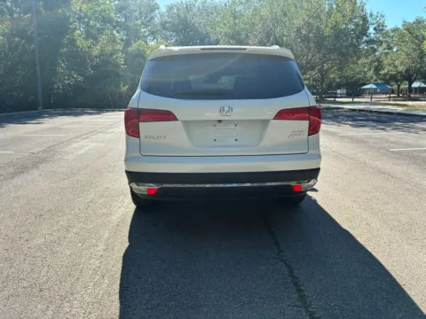 More photos of 2017 Honda Pilot Elite Sport Utility 4D at Winter Park Auto Exchange, FL