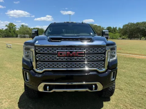 Another view of 2020 GMC Sierra 2500 HD Crew Cab Denali Pickup 4D 6 1/2 ft for sale in Orlando, FL at Winter Park Auto Exchange