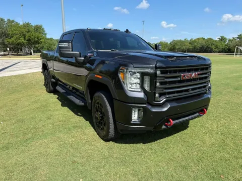 More photos of 2020 GMC Sierra 2500 HD Crew Cab AT4 Pickup 4D 6 1/2 ft at Winter Park Auto Exchange, FL