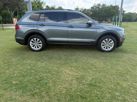 More photos of 2018 Volkswagen Tiguan 2.0T SE Sport Utility 4D at Winter Park Auto Exchange, FL