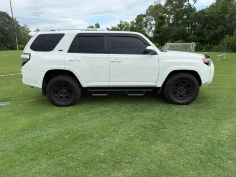 More photos of 2018 Toyota 4Runner SR5 Sport Utility 4D at Winter Park Auto Exchange, FL