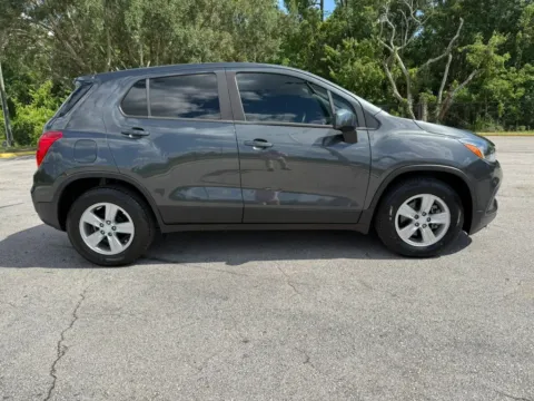 More photos of 2020 Chevrolet Trax LS Sport Utility 4D at Winter Park Auto Exchange, FL