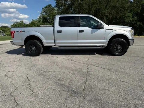More photos of 2015 Ford F-150 SuperCrew Cab XLT Pickup 4D 6 1/2 ft at Winter Park Auto Exchange, FL