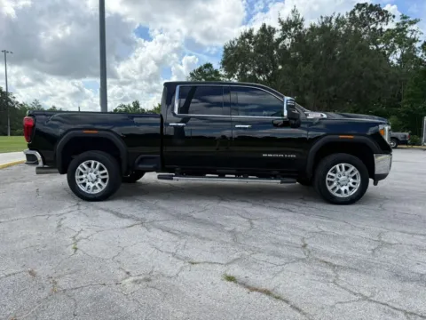 Another view of 2022 GMC Sierra 2500 HD Crew Cab SLT Pickup 4D 6 1/2 ft for sale in Orlando, FL at Winter Park Auto Exchange