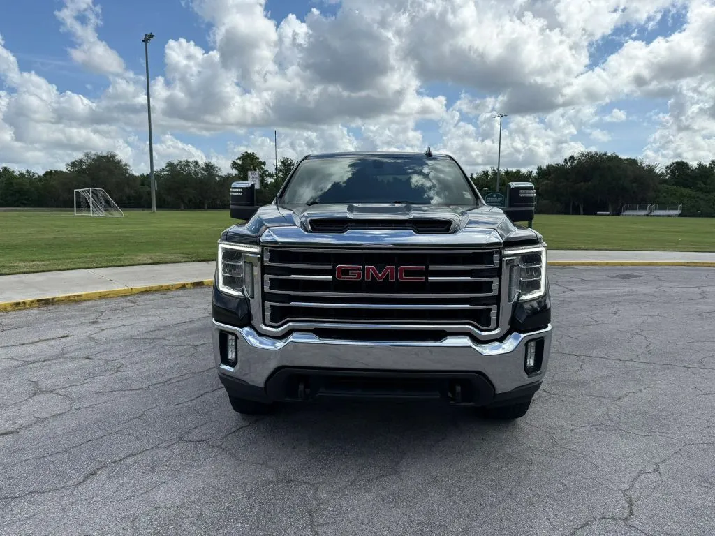 2022 GMC Sierra 2WD Crew Cab Long Box SLT's photo