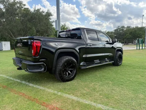 More photos of 2020 GMC Sierra 1500 Crew Cab Denali Pickup 4D 5 3/4 ft at Winter Park Auto Exchange, FL