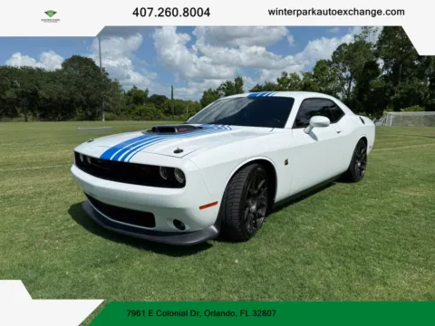 White 2019 Dodge Challenger R/T Scat Pack Coupe 2D for sale in Orlando, FL