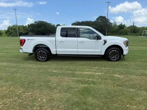 More photos of 2022 Ford F-150 SuperCrew Cab XLT Pickup 4D 5 1/2 ft at Winter Park Auto Exchange, FL