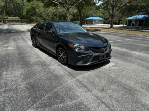 Another view of 2021 Toyota Camry SE Sedan 4D for sale in Orlando, FL at Winter Park Auto Exchange