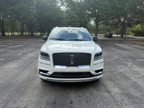 Another view of 2020 Lincoln Navigator L Reserve Sport Utility 4D for sale in Orlando, FL at Winter Park Auto Exchange