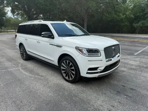 More photos of 2020 Lincoln Navigator L Reserve Sport Utility 4D at Winter Park Auto Exchange, FL