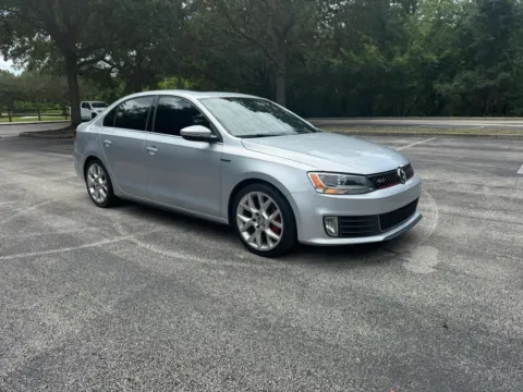 More photos of 2014 Volkswagen Jetta 2.0T GLI Sedan 4D at Winter Park Auto Exchange, FL