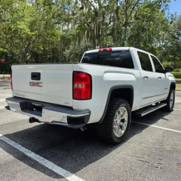 More photos of 2015 GMC Sierra 1500 Crew Cab SLT Pickup 4D 5 3/4 ft at Winter Park Auto Exchange, FL