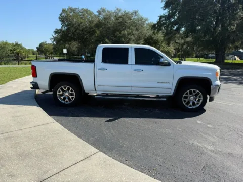 More photos of 2015 GMC Sierra 1500 Crew Cab SLT Pickup 4D 5 3/4 ft at Winter Park Auto Exchange, FL