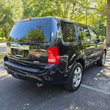 More photos of 2015 Honda Pilot EX-L Sport Utility 4D at Winter Park Auto Exchange, FL