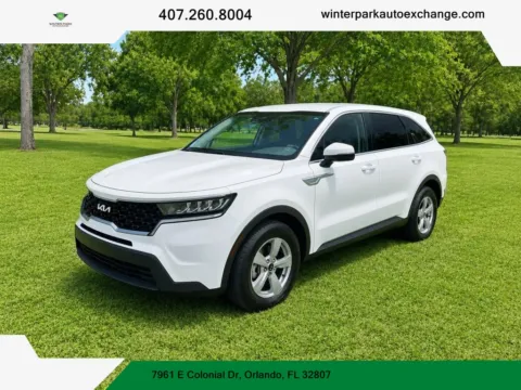 White 2022 Kia Sorento LX Sport Utility 4D for sale in Orlando, FL