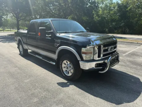 More photos of 2008 Ford F250 Super Duty Crew Cab XL Pickup 4D 8 ft at Winter Park Auto Exchange, FL
