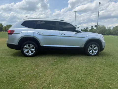 More photos of 2019 Volkswagen Atlas SE w/Tech Pkg Sport Utility 4D at Winter Park Auto Exchange, FL