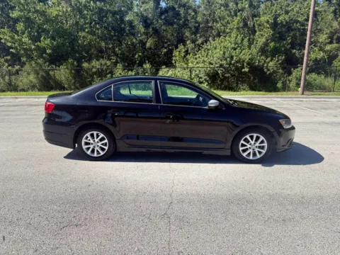 More photos of 2012 Volkswagen Jetta 2.5L SE Sedan 4D at Winter Park Auto Exchange, FL