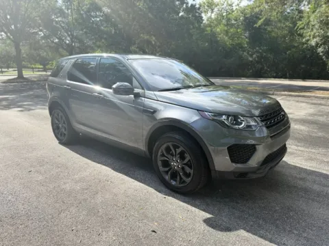 More photos of 2019 Land Rover Discovery Sport HSE Sport Utility 4D at Winter Park Auto Exchange, FL