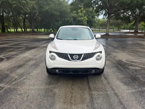 More photos of 2013 Nissan JUKE SL Sport Utility 4D at Winter Park Auto Exchange, FL
