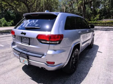 More photos of 2017 Jeep Grand Cherokee Altitude Sport Utility 4D at Winter Park Auto Exchange, FL