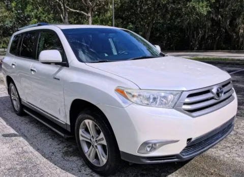 Photos of 2012 Toyota Highlander Limited Sport Utility 4D for sale in Orlando, FL at Winter Park Auto Exchange