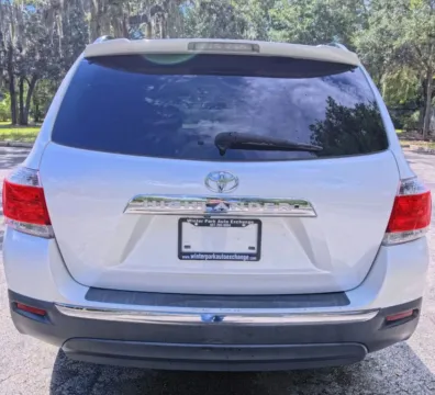 More photos of 2012 Toyota Highlander Limited Sport Utility 4D at Winter Park Auto Exchange, FL