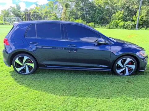 More photos of 2018 Volkswagen Golf GTI SE Hatchback Sedan 4D at Winter Park Auto Exchange, FL
