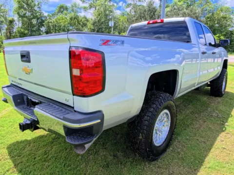 More photos of 2015 Chevrolet Silverado 3500 HD Double Cab LT Pickup 4D 8 ft at Winter Park Auto Exchange, FL