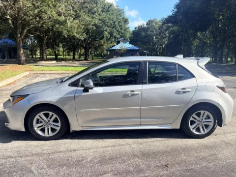 Photos of 2022 Toyota Corolla Hatchback SE Hatchback 4D for sale in Orlando, FL at Winter Park Auto Exchange