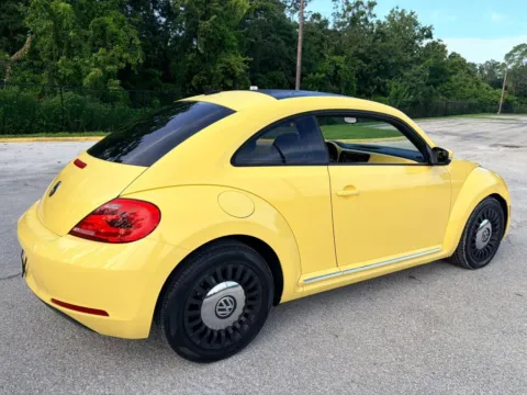 More photos of 2015 Volkswagen Beetle 1.8T Classic Hatchback 2D at Winter Park Auto Exchange, FL