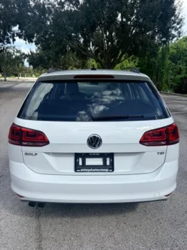 More photos of 2015 Volkswagen Golf SportWagen TSI S Wagon 4D at Winter Park Auto Exchange, FL