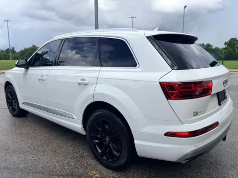 Another view of 2019 Audi Q7 55 TFSI Premium Plus Sport Utility 4D for sale in Orlando, FL at Winter Park Auto Exchange