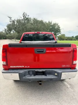 More photos of 2007 GMC Sierra 1500 Extended Cab SLE Pickup 4D 5 3/4 ft at Winter Park Auto Exchange, FL