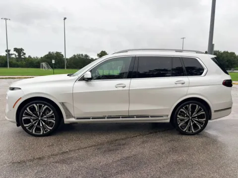 Photos of 2023 BMW X7 xDrive40i Sport Utility 4D for sale in Orlando, FL at Winter Park Auto Exchange
