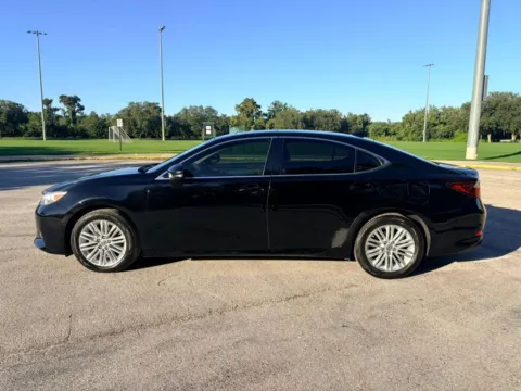 Another view of 2015 Lexus ES 350 Sedan 4D for sale in Orlando, FL at Winter Park Auto Exchange